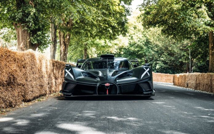 El Bugatti Bolide emociona a los espectadores en el festival de la velocidad de Goodwood