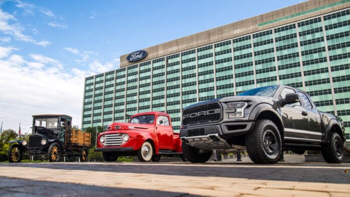 Ford celebra 120 años en la industria automotriz y apuesta hacia la electromovilidad