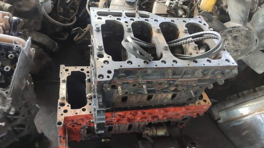 Bloque de motor Isuzu 4HG1 (Usado, Original)