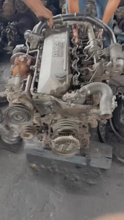 Motor diesel NPR Isuzu 4hg1